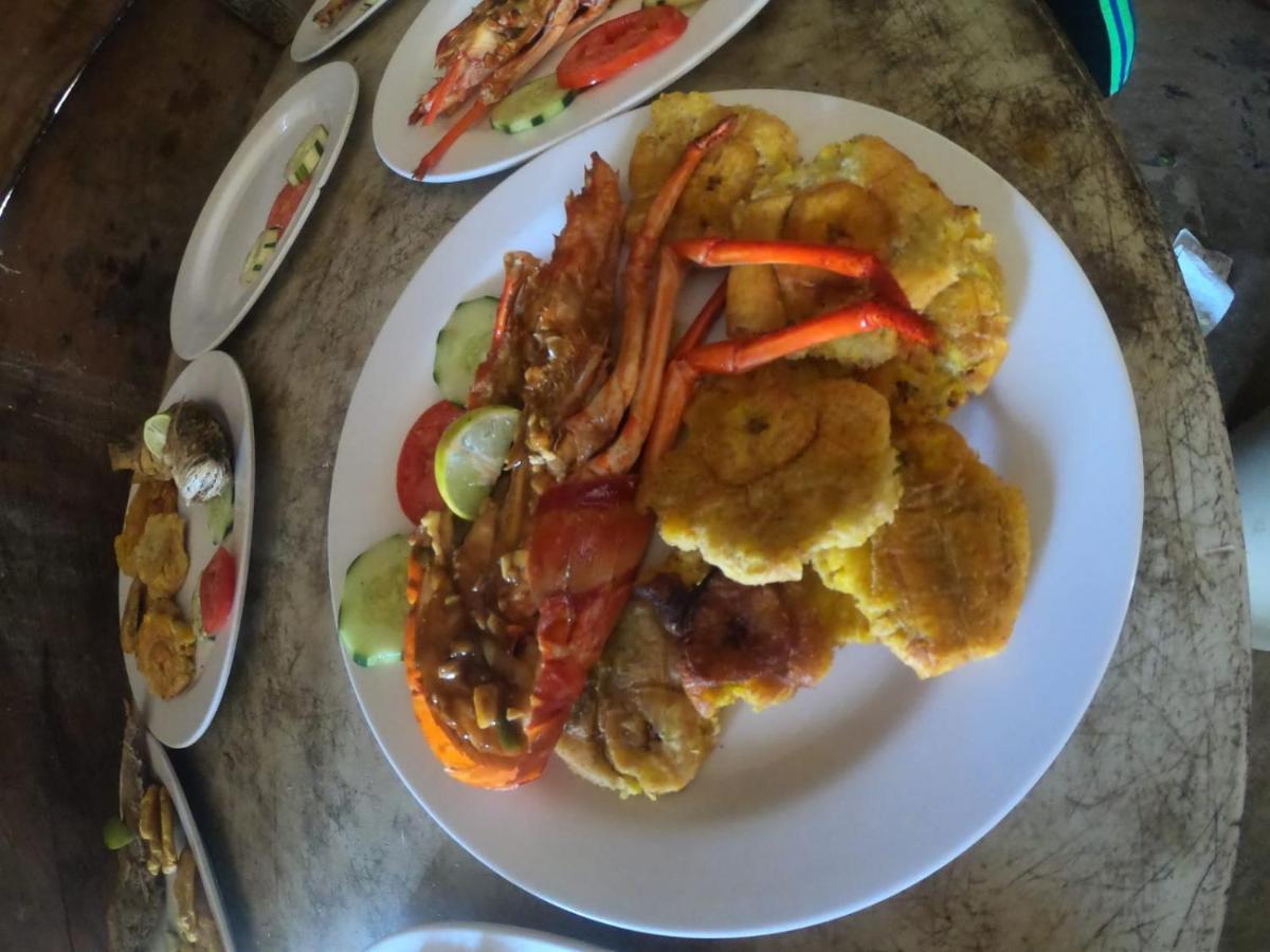 San Blas Wild Bed & Breakfast Mamartupo Luaran gambar